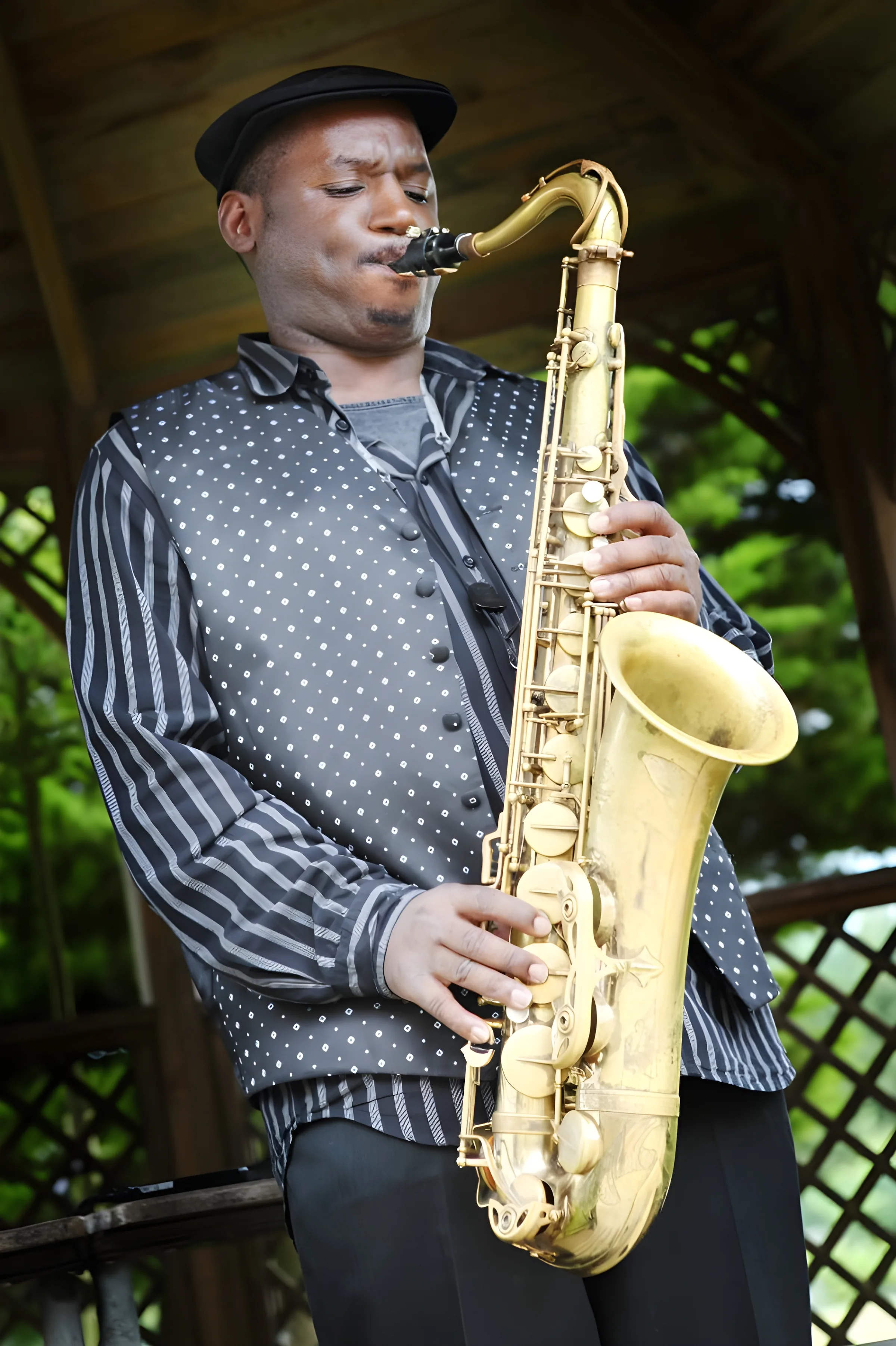 Richie Garrison performing saxophone at a wedding